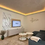 Cozy Luxury Collection - Premium Aparthotel